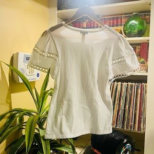 Ann Taylor Women Bell Sleeve Tee Top Blouse Short Sleeve Size Xs White NWOT